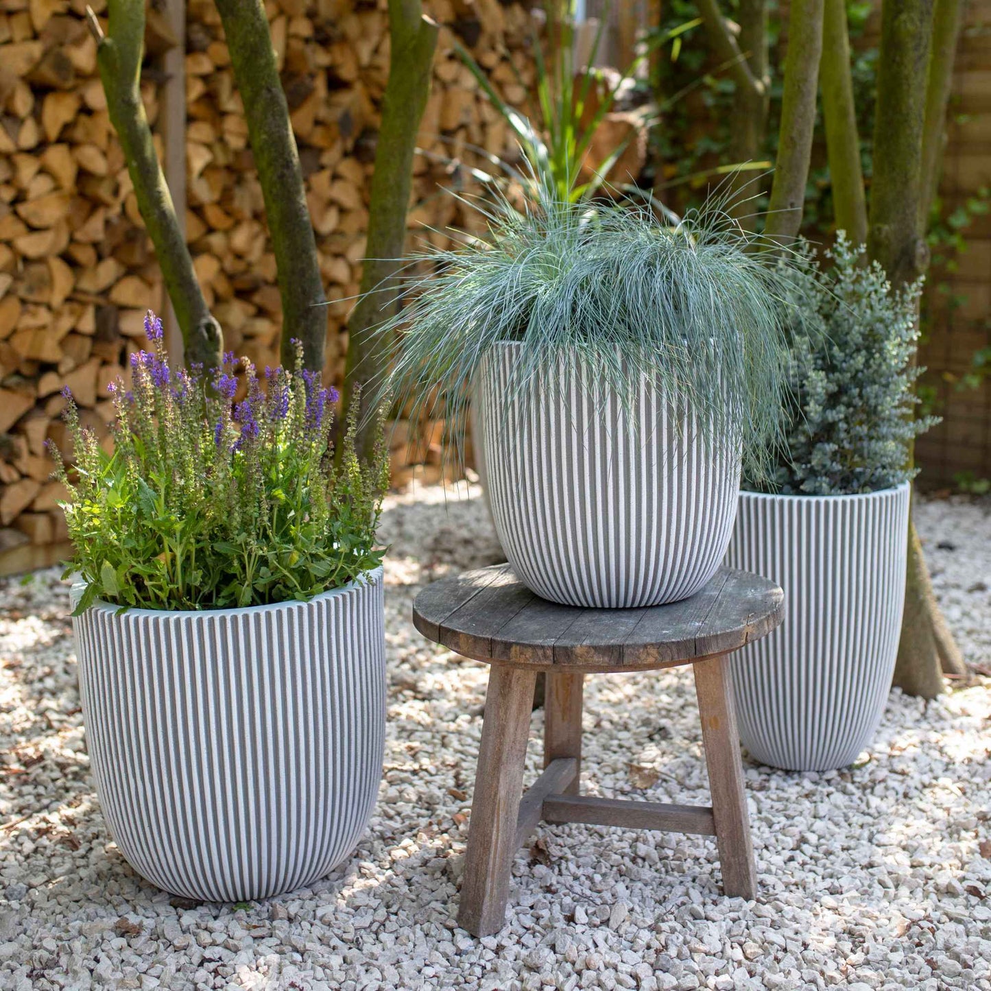 Capi Nature Groove NL Planter Ball Ivory