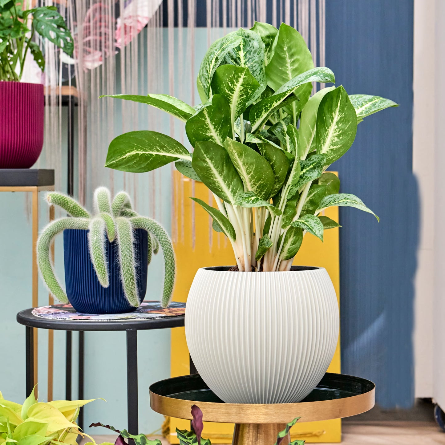 Capi Nature Groove Vase Ball Ivory