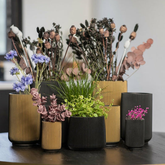 Capi Nature Groove Vase High Intense Black