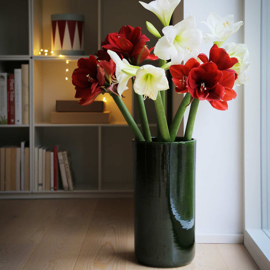 Oak GLAZED Emerald Green Vase