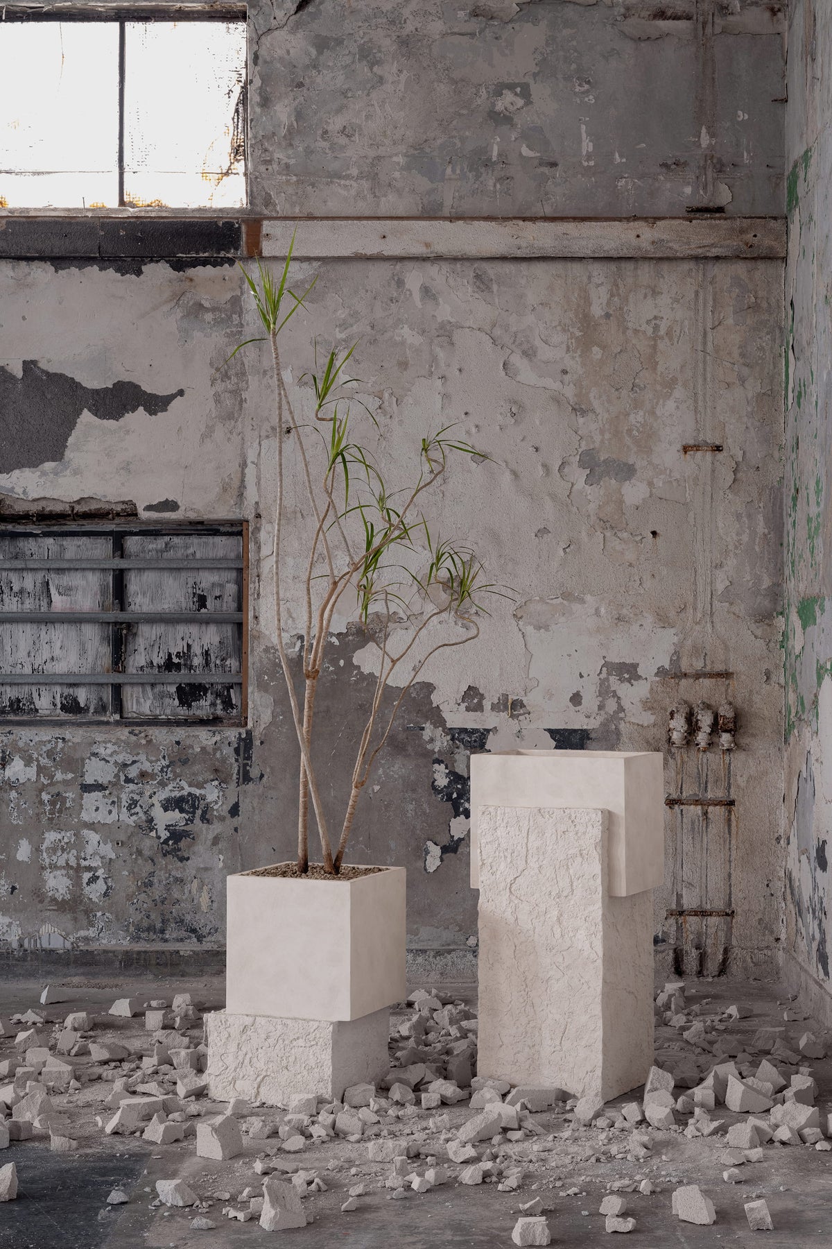Crescendo Alabaster