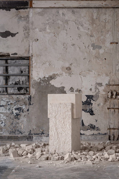 Crescendo Alabaster